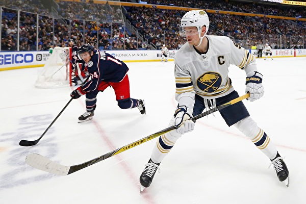 为什么打者打击前要在手部涂松脂粉