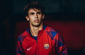 罗马诺：拜仁与基米希续约谈判进入最后阶段，球员未与皇马谈