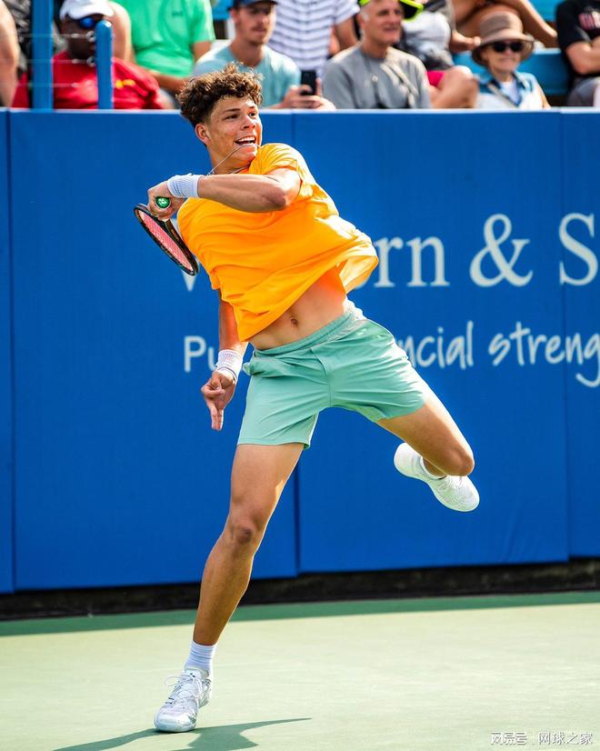 鹿的最大依 鹿的最大依